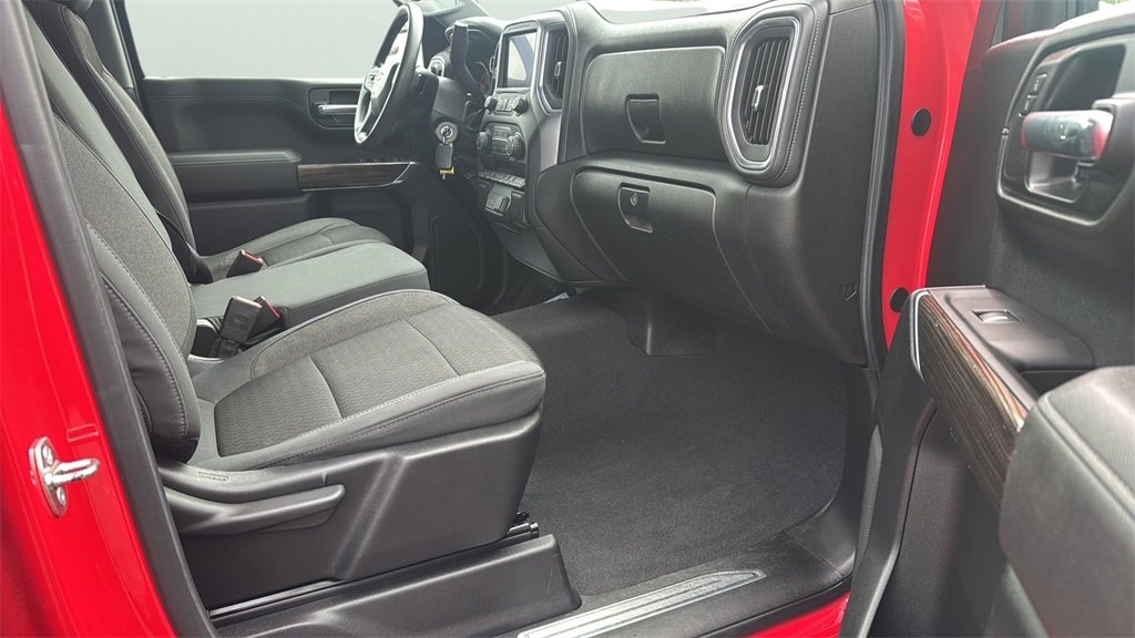 2020 Chevrolet Silverado 1500 LT photo 11
