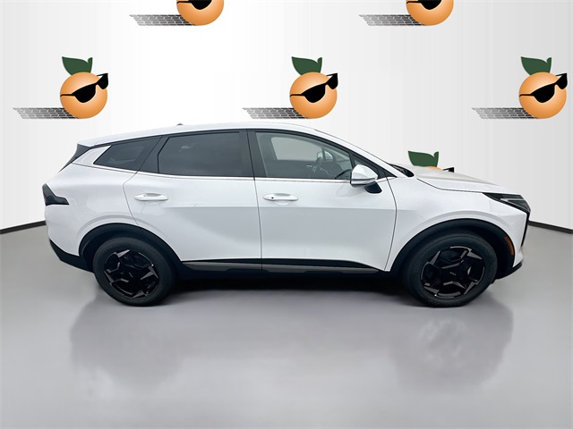 2026 Kia Sportage EX photo 8
