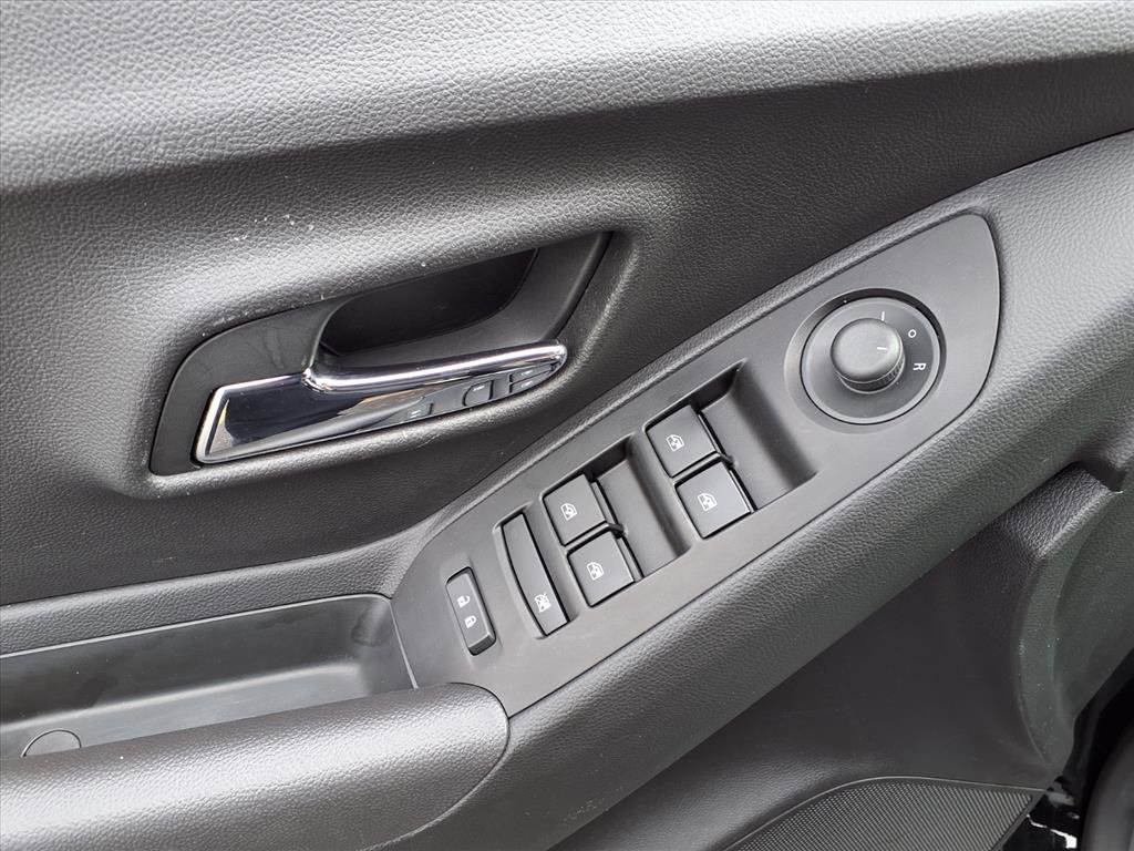 2020 Chevrolet Trax LT photo 13