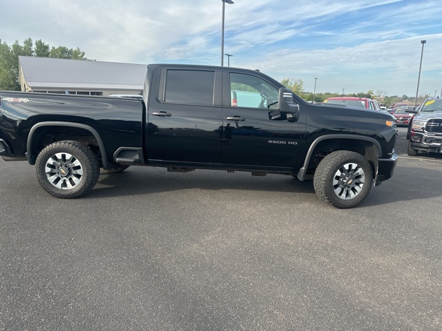 2023 Chevrolet Silverado 2500HD Custom photo 6