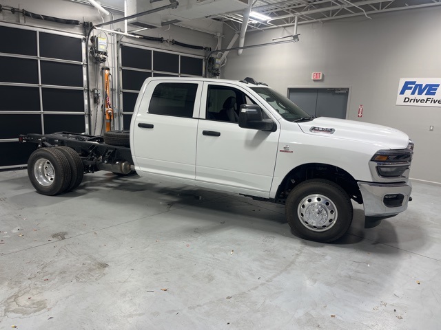 2026 RAM Ram 3500 Chassis Cab Tradesman's photo