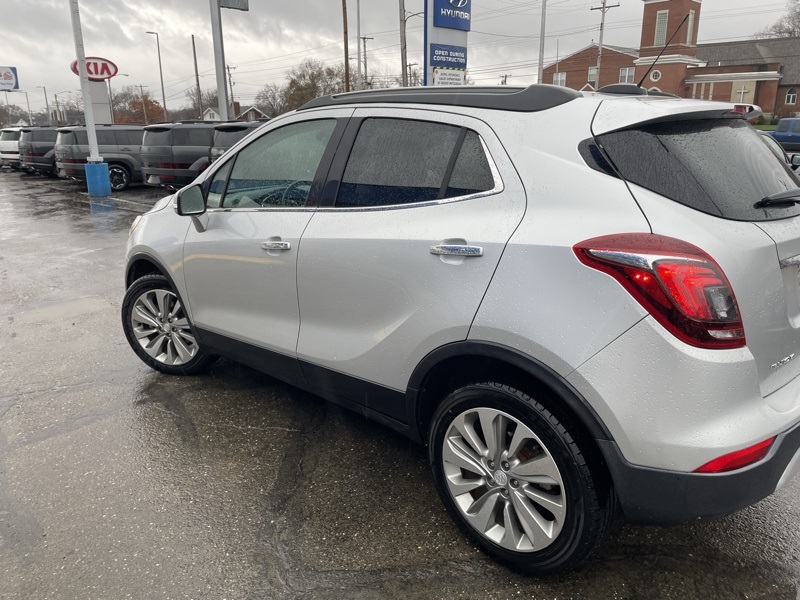 2018 Buick Encore Preferred photo 3