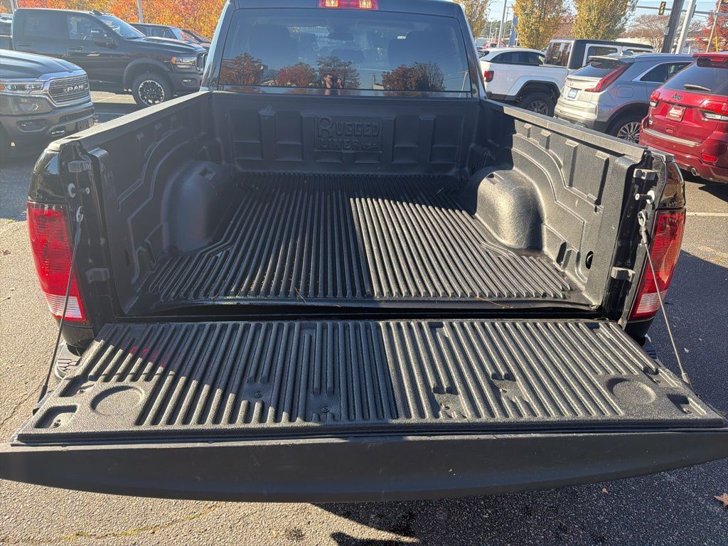 2024 Ram 1500 Classic SLT photo 4