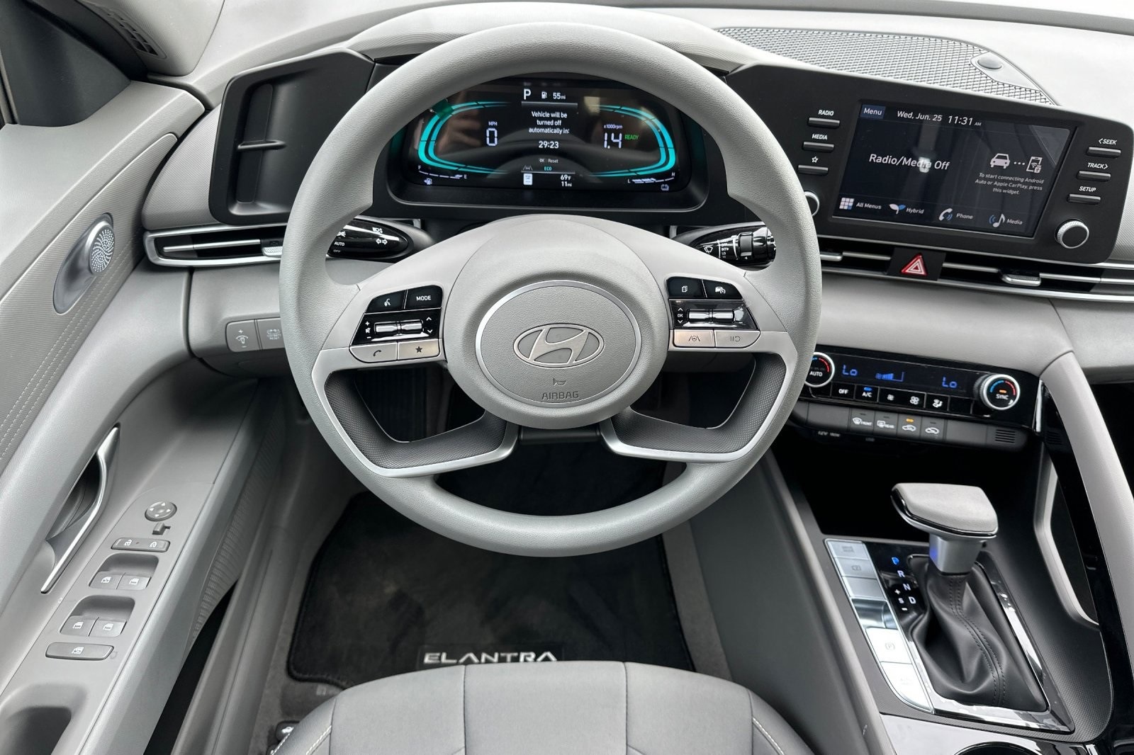 2025 Hyundai Elantra Hybrid Blue photo 15