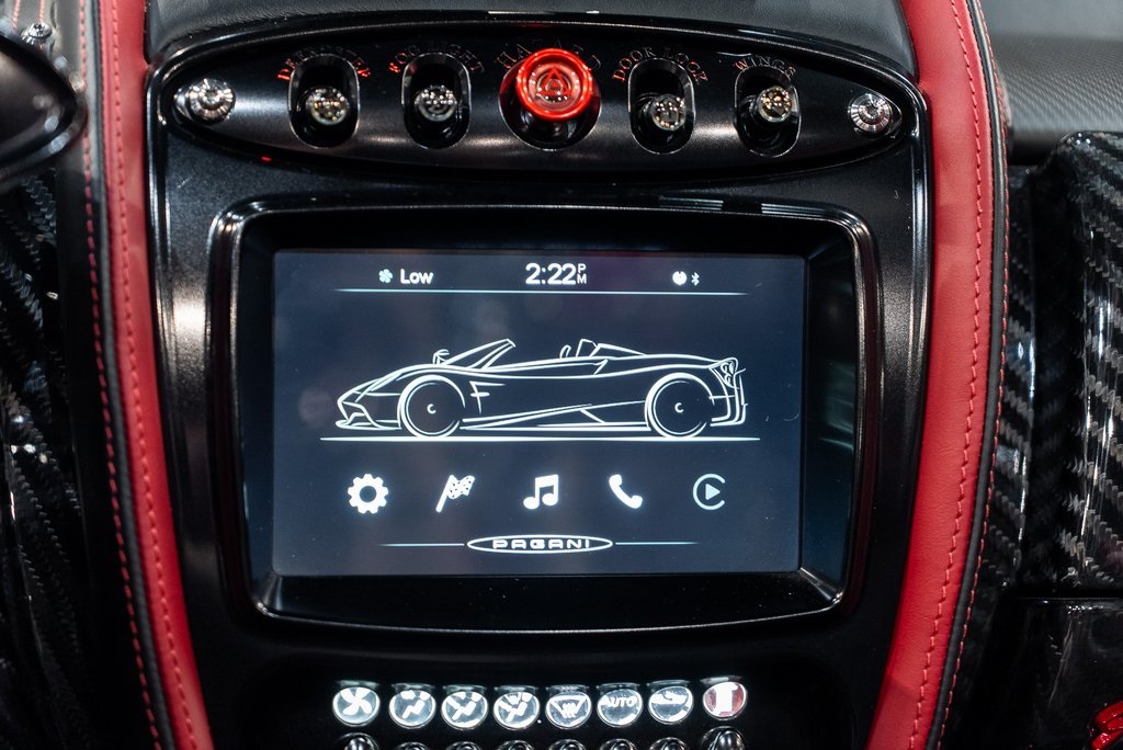 2017 Pagani Huayra photo 26