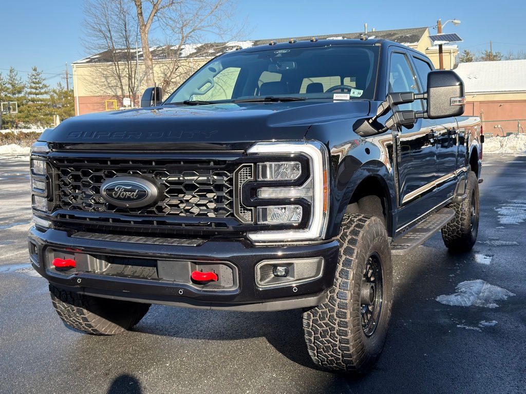 2025 Ford F-250 Super Duty Lariat's photo