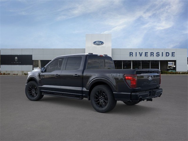 2025 Ford F-150 XLT photo 3