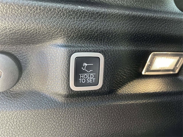 2021 Jeep Grand Cherokee Limited photo 20