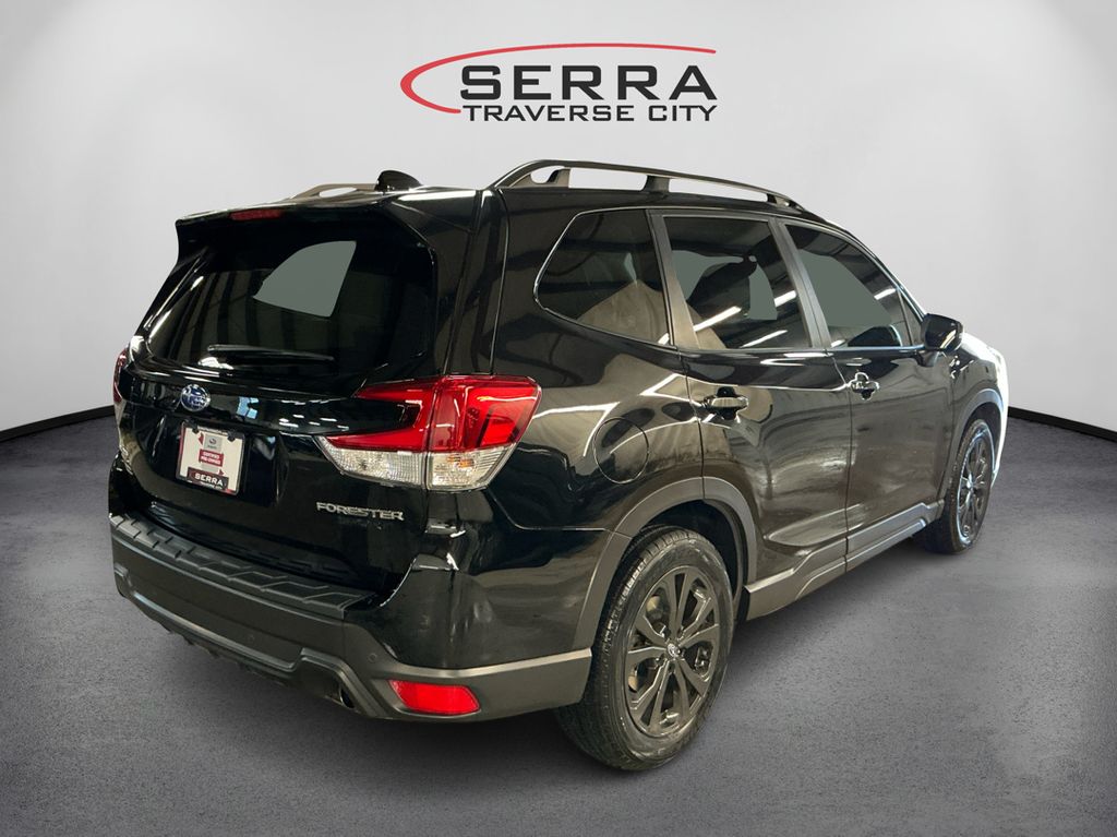 2022 Subaru Forester Sport photo 5