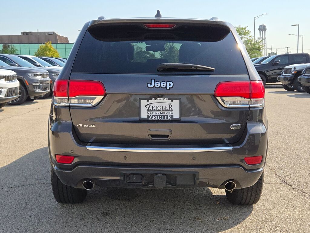 2015 Jeep Grand Cherokee Overland photo 13