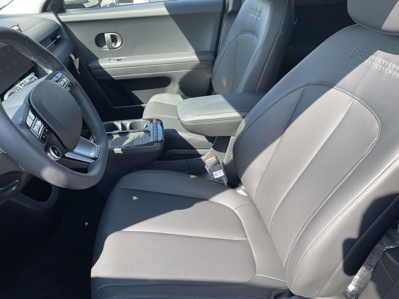 2025 Hyundai Ioniq 5 SEL photo 15
