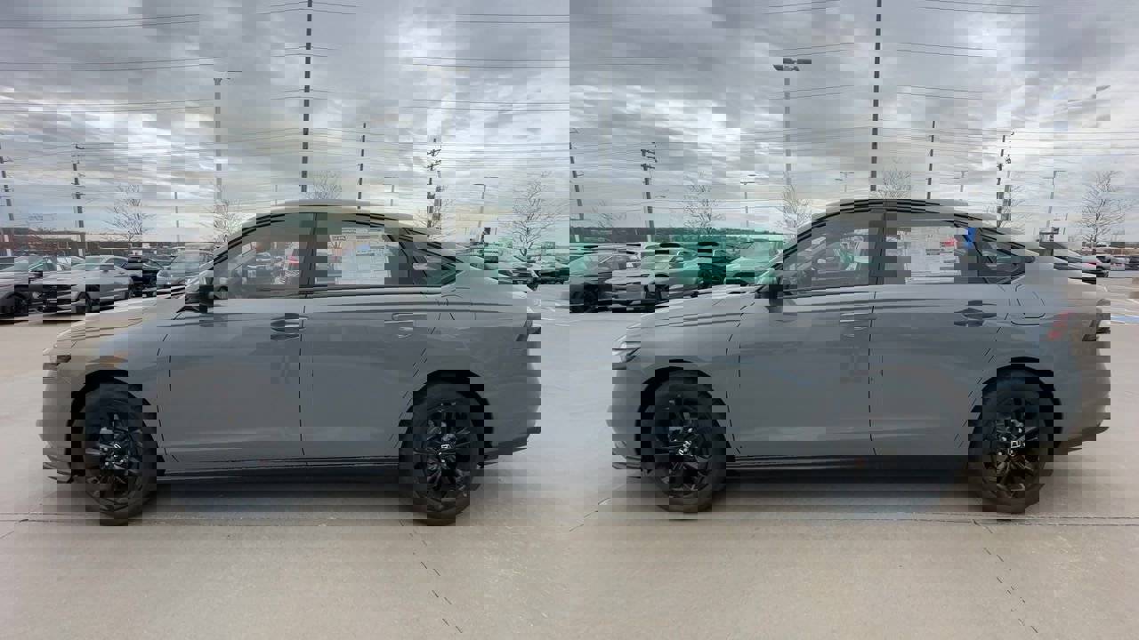 2025 Honda Accord 1.5T SE photo 4