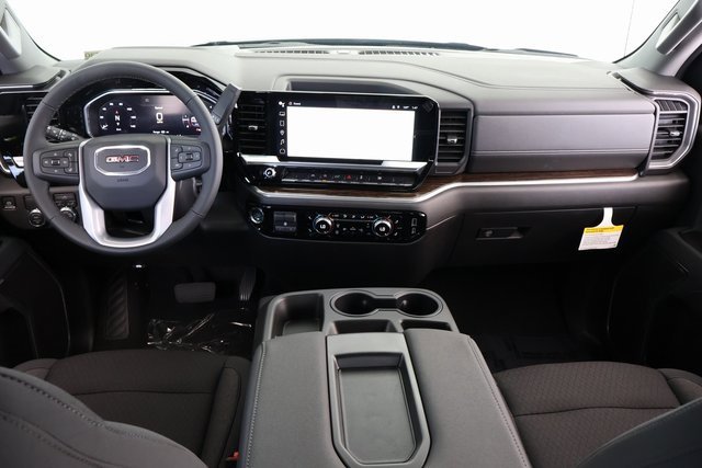 2026 Gmc Sierra 1500 SLE photo 13
