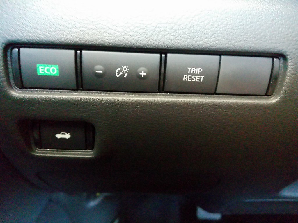 2025 Nissan Sentra SV photo 36