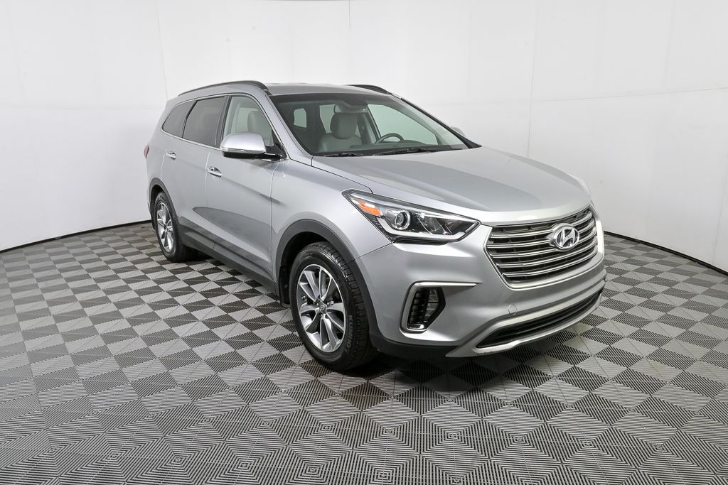 2019 Hyundai Santa Fe SE