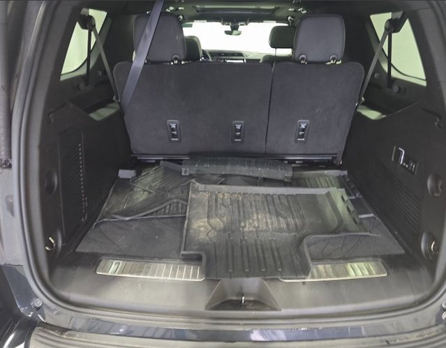 2022 Gmc Yukon XL Denali photo 3