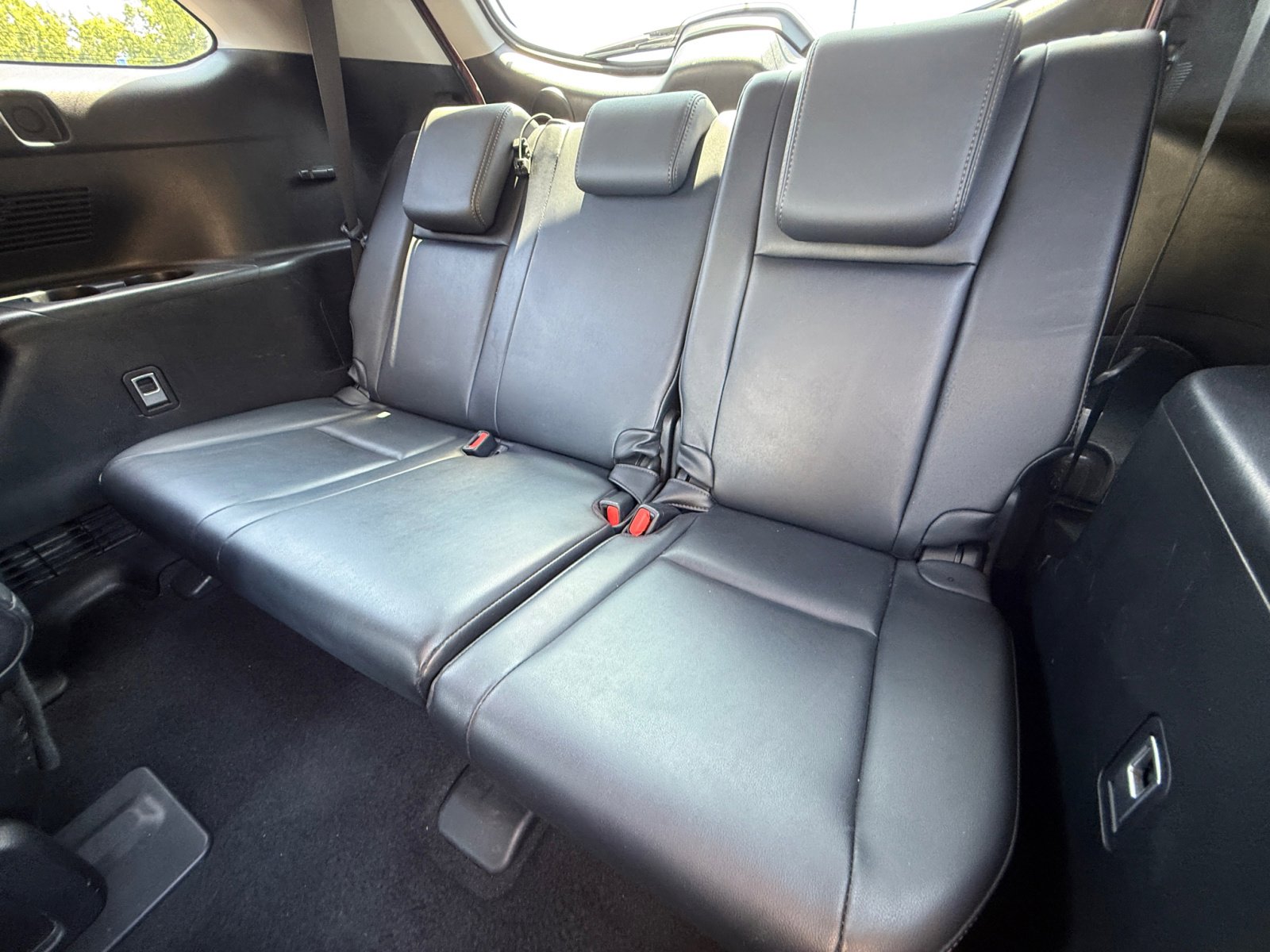 2016 Toyota Highlander Base Hybrid photo 21