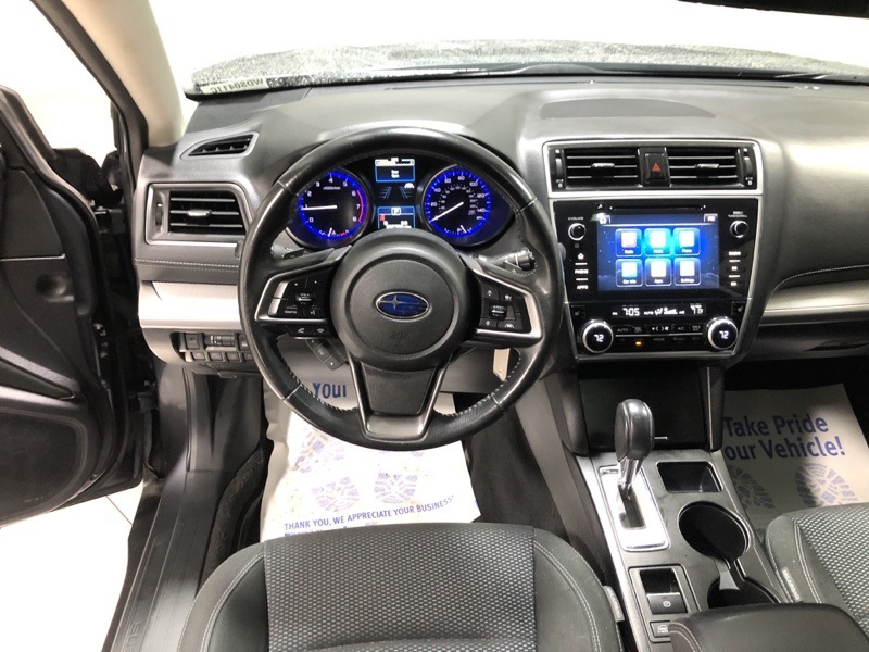 2018 Subaru Outback 2.5i Premium photo 24