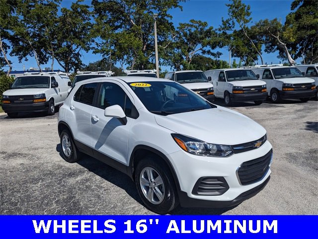Used 2022 Chevrolet Trax LS with VIN KL7CJNSM5NB545644 for sale in Lauderhill, FL