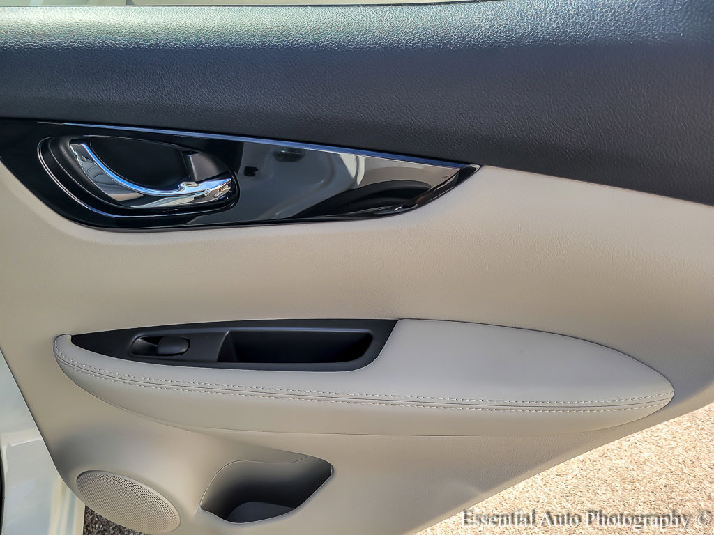 2022 NISSAN ROGUE SPORT - Image 19