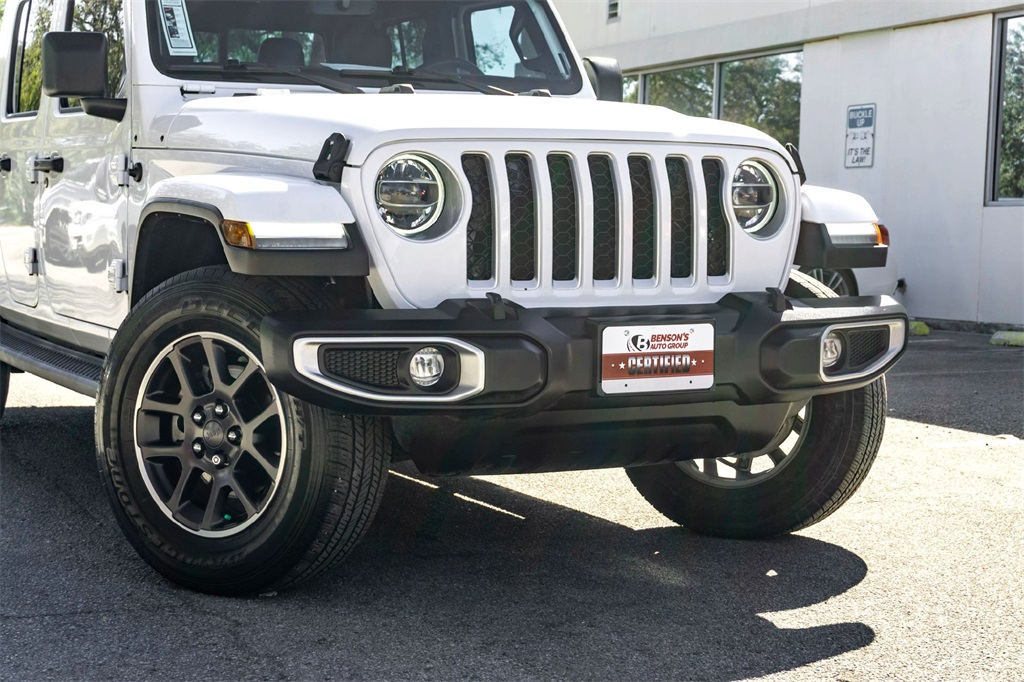 2022 Jeep Gladiator Overland photo 2