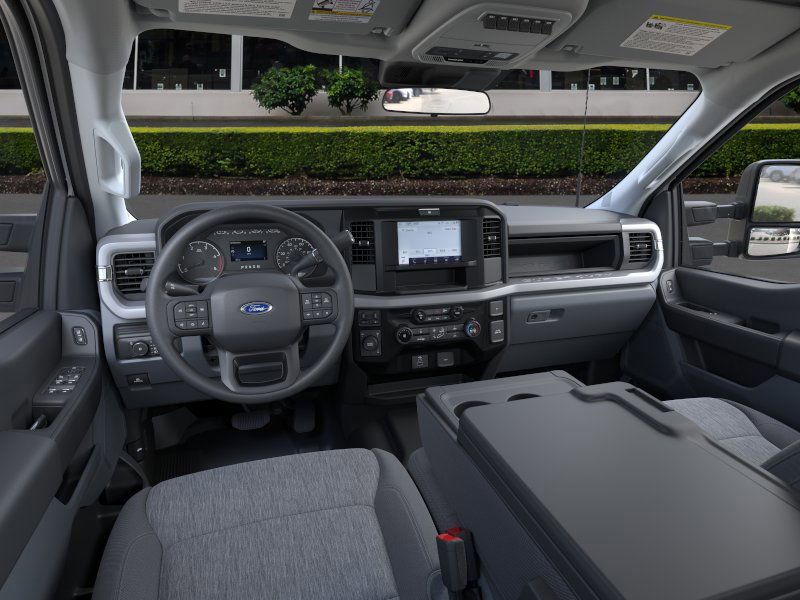 2025 Ford F-450 XL photo 5