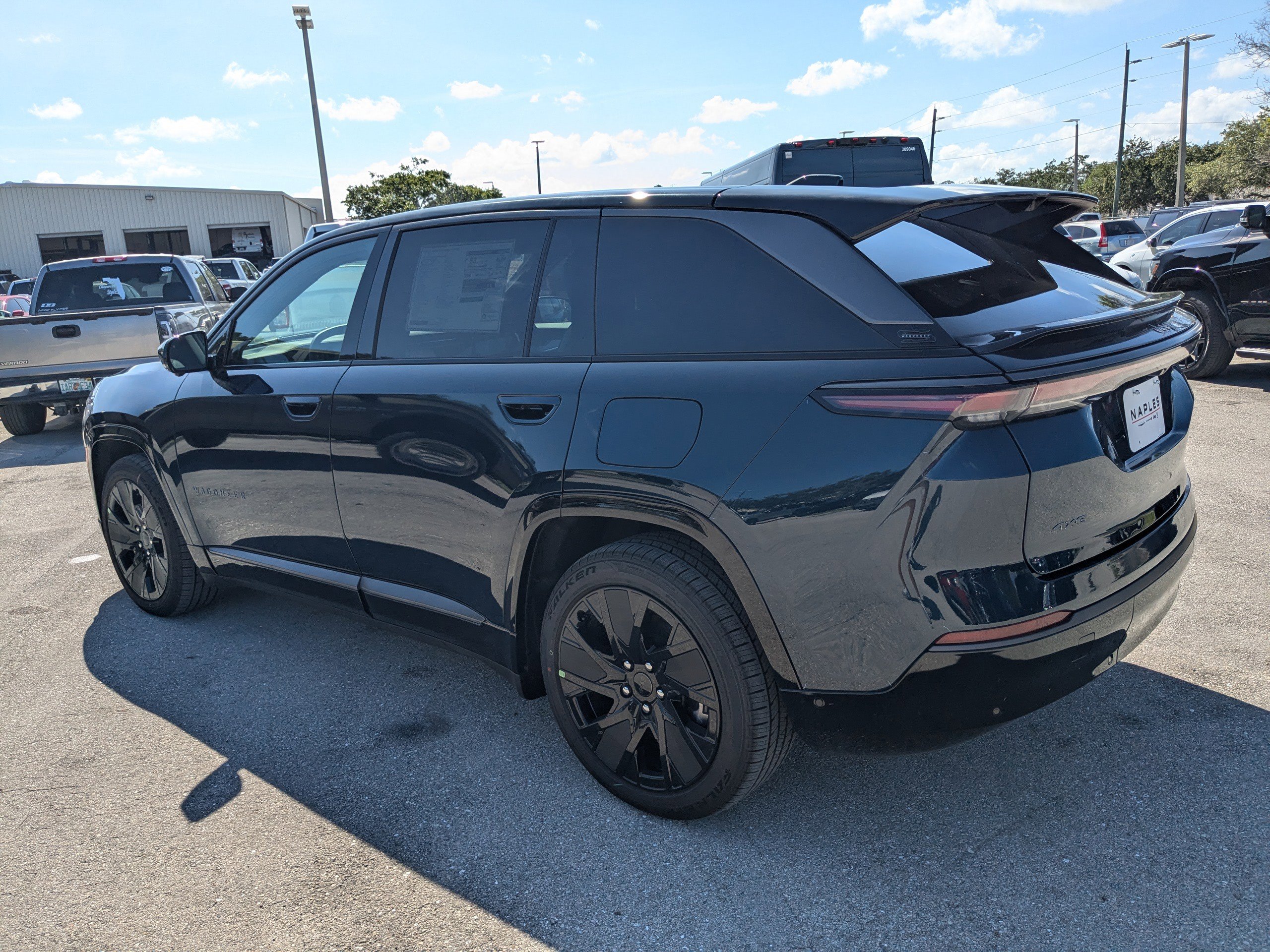 2025 Jeep Wagoneer S Launch Edition photo 3
