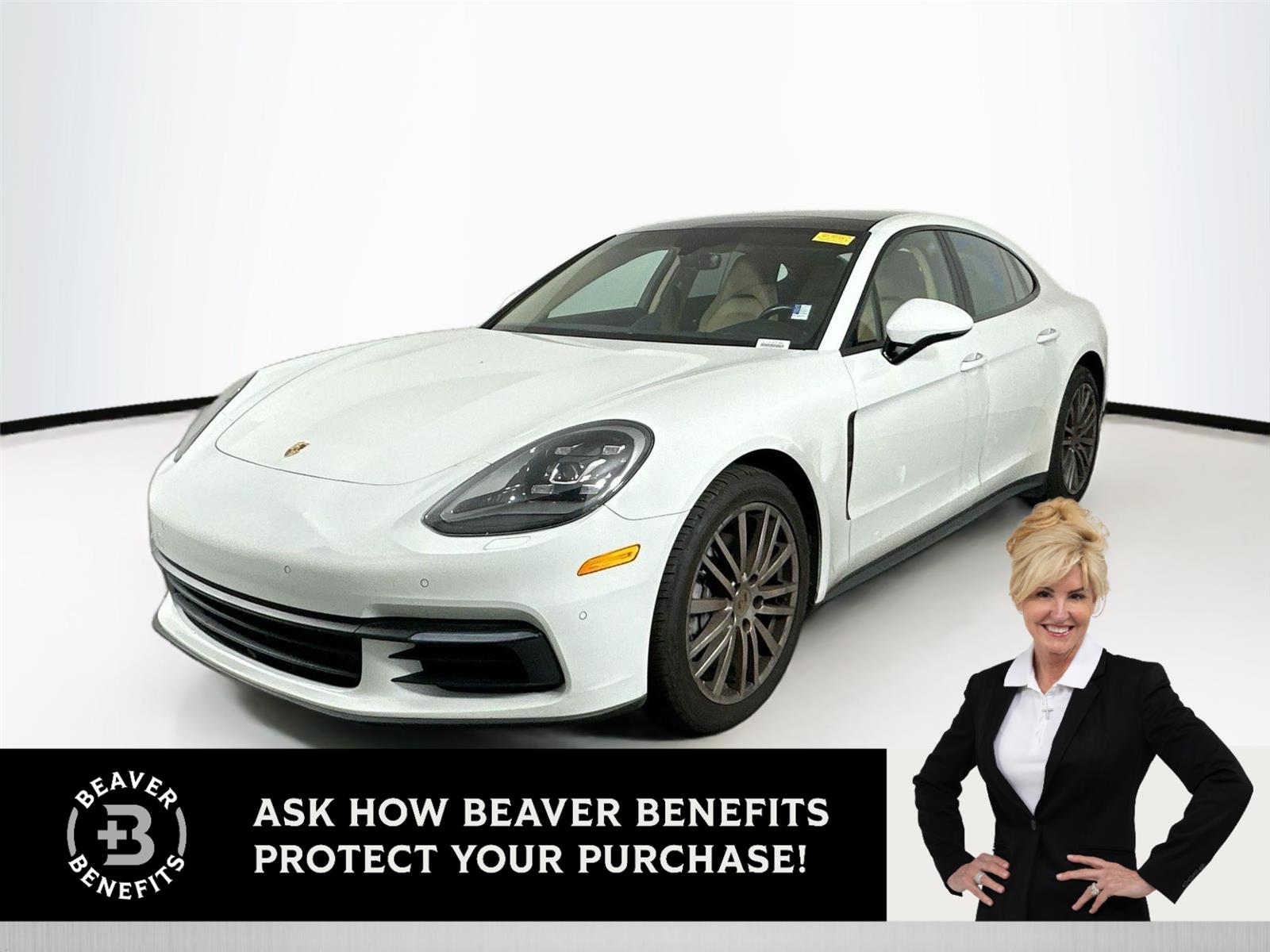 2017 Porsche Panamera Base's photo