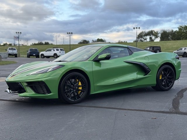 2026 Chevrolet Corvette Stingray 2LT photo 3
