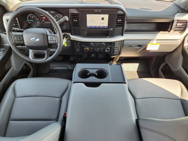 2026 Ford F-350 XL photo 23