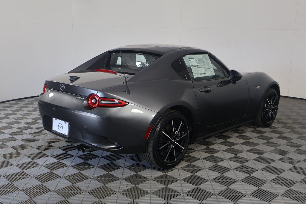 2025 Mazda MX-5 Miata Miata RF Grand Touring photo 2