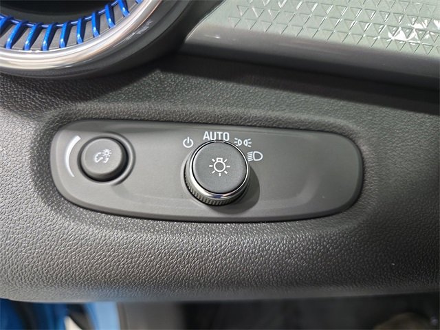 2025 Chevrolet Trax photo 24