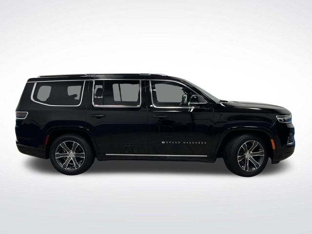 2022 Jeep Grand Wagoneer I photo 2