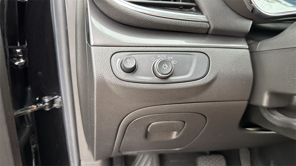 2018 Buick Encore Preferred photo 50