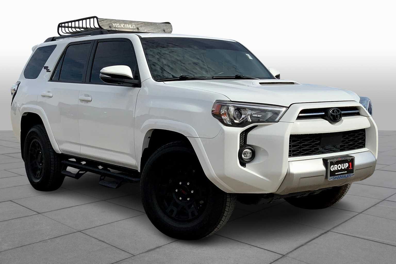 2023 Toyota 4Runner TRD Premium photo 2