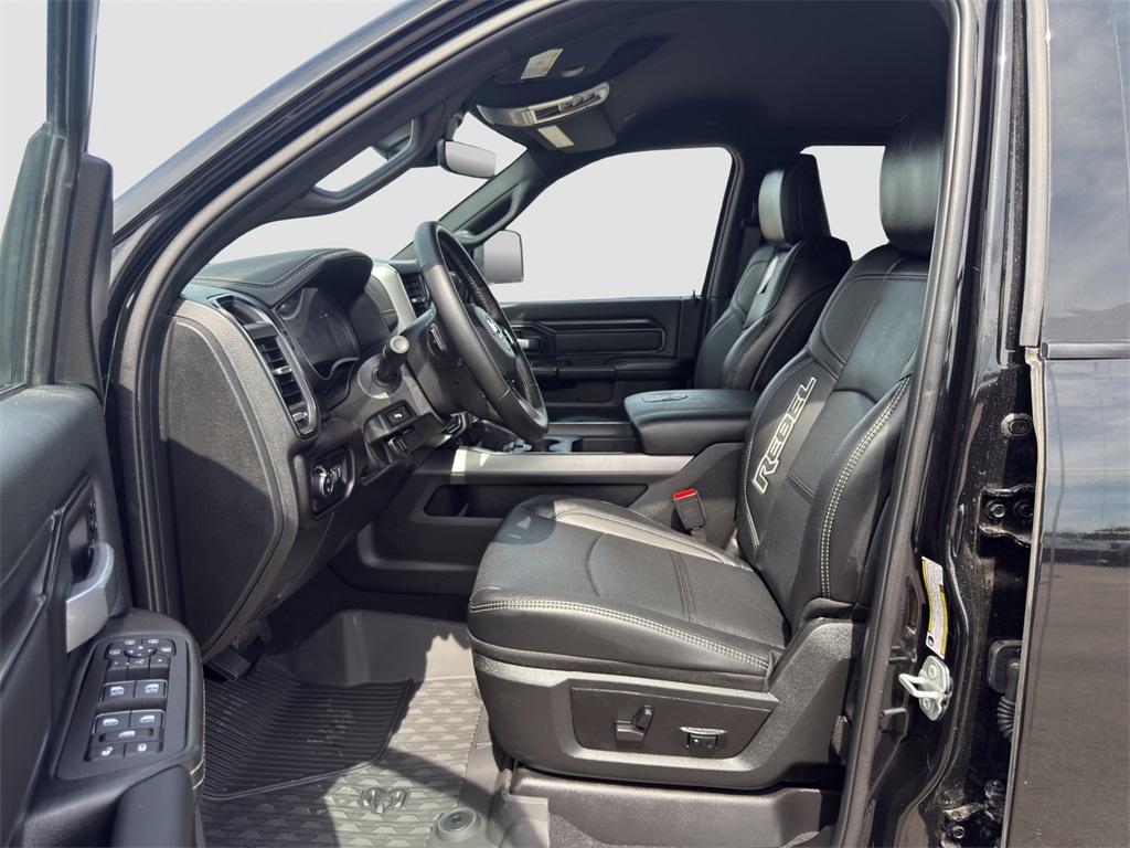 2025 Ram 2500 Power Wagon photo 6