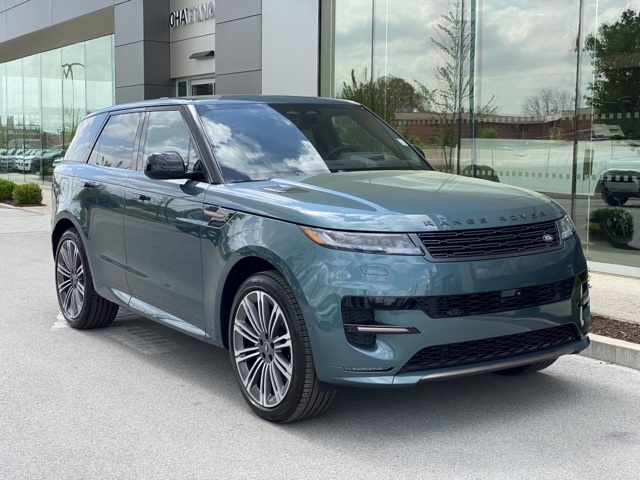 2025 Land Rover Range Rover Sport SE photo 5