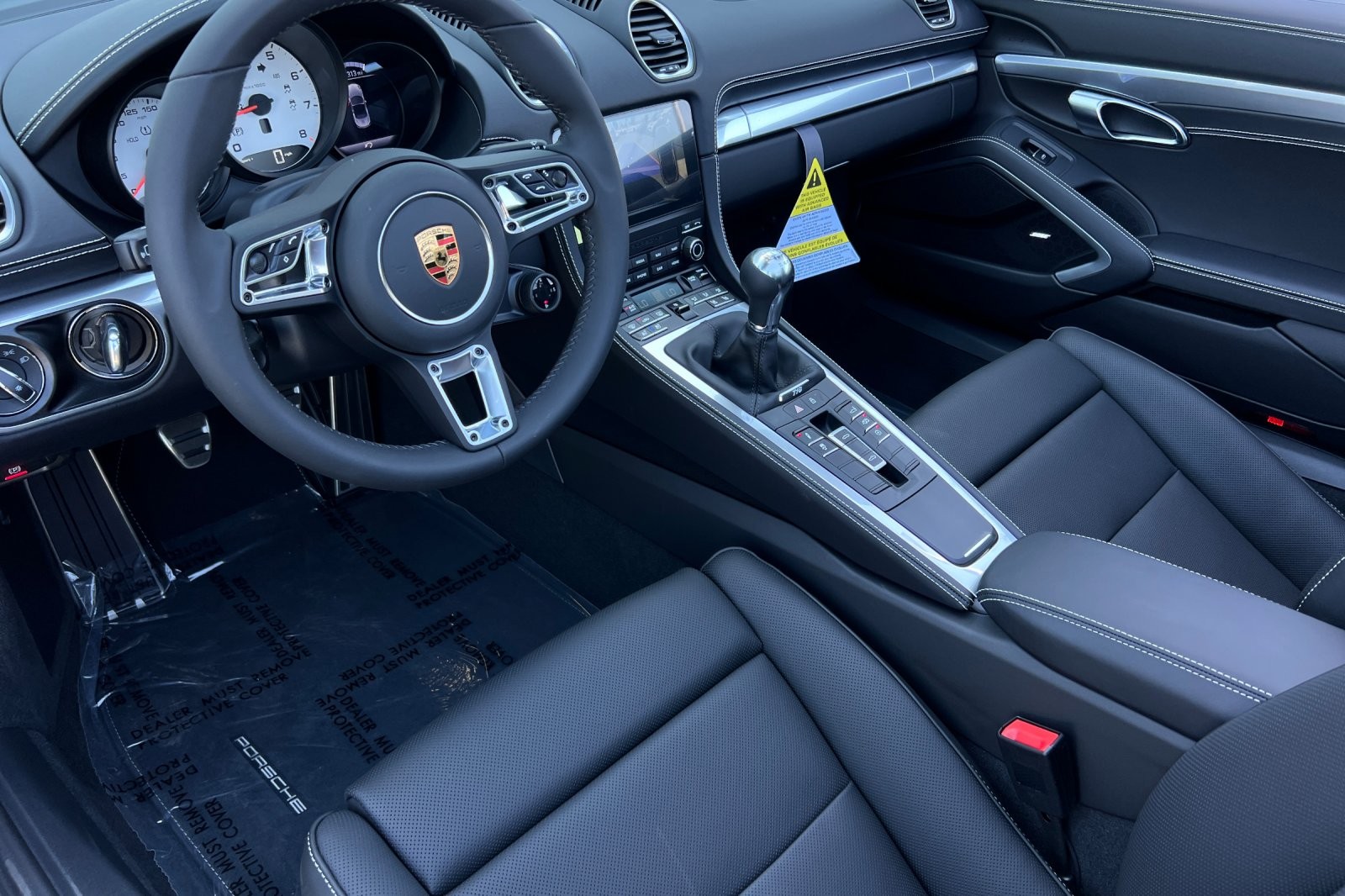 2025 Porsche Boxster Base photo 4