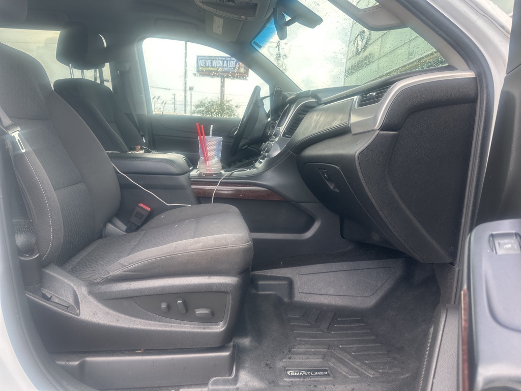 2018 Gmc Yukon XL SLE photo 3