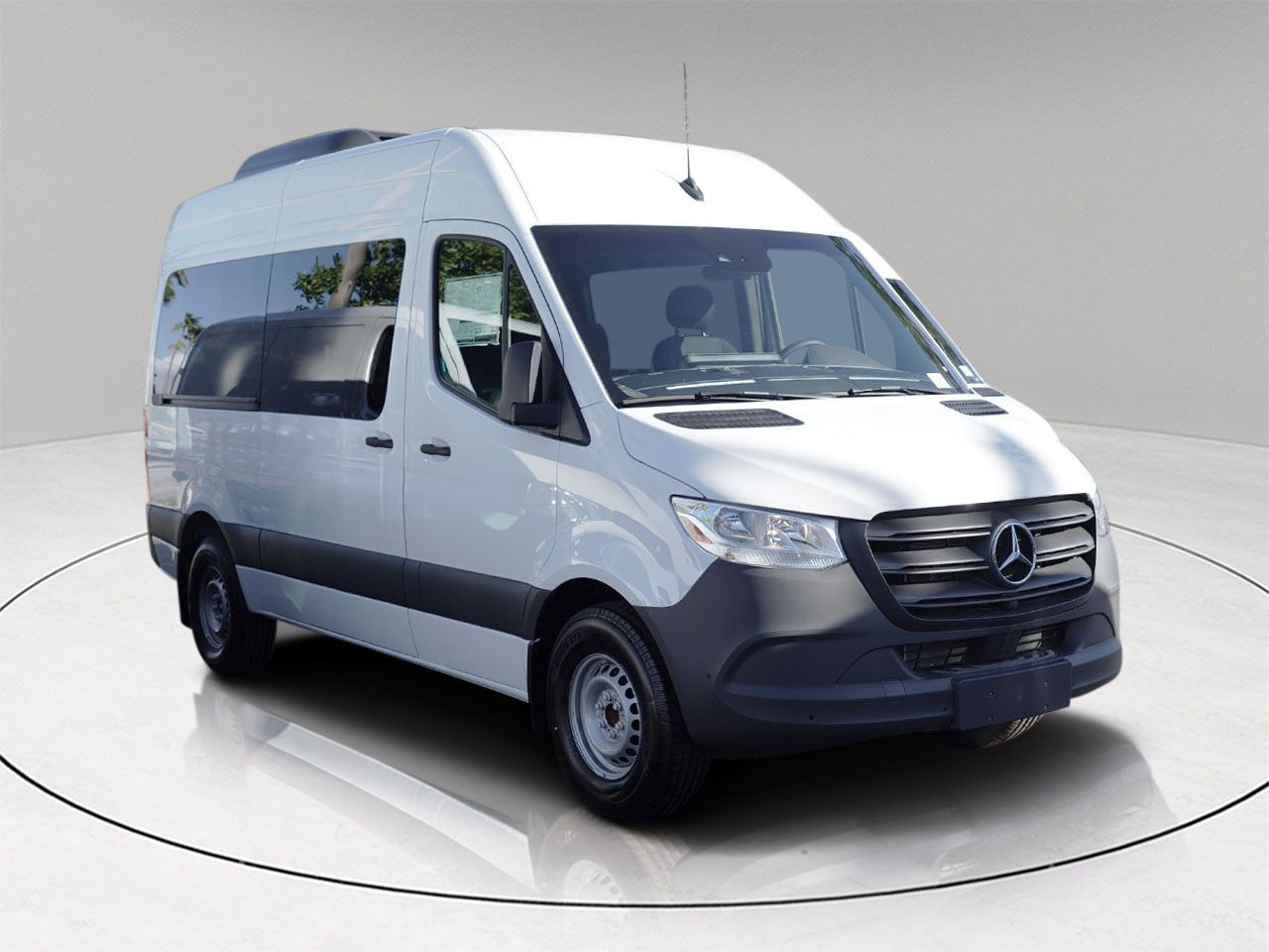 2024 Mercedes-Benz Sprinter Passenger Van Base's photo