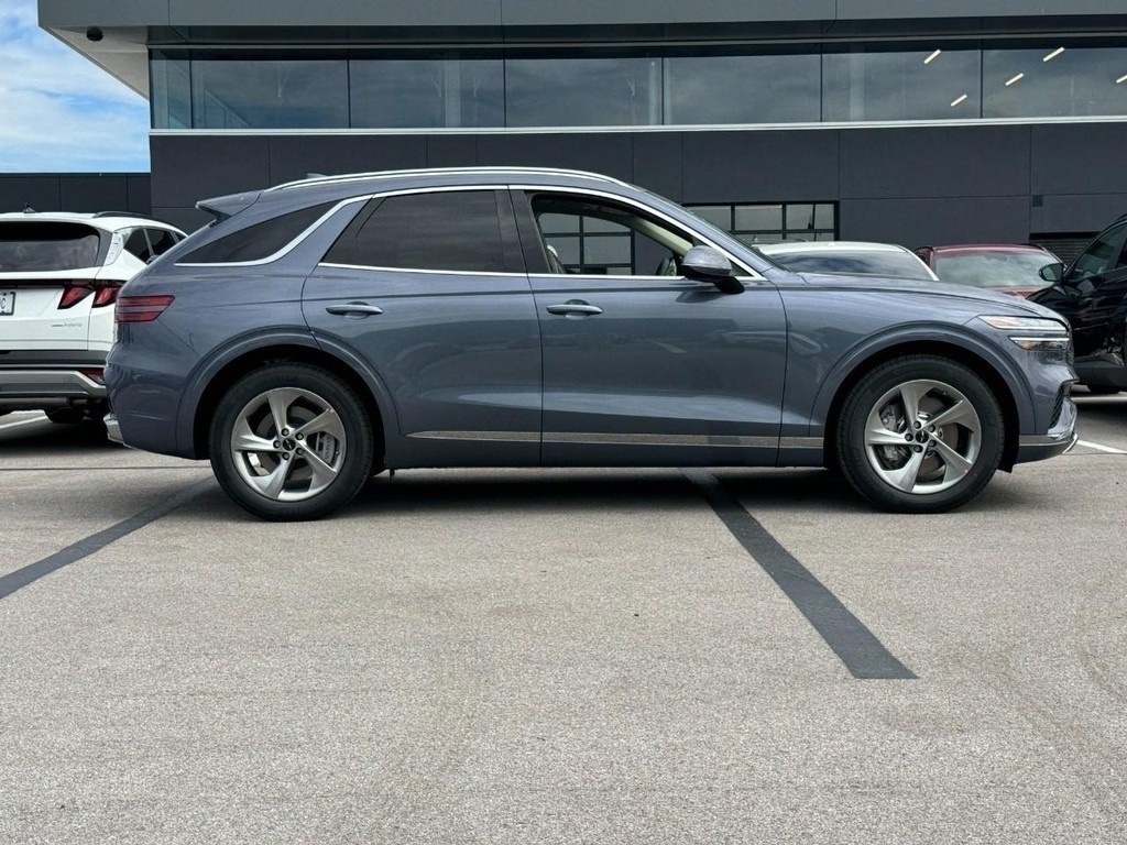 2026 Genesis GV70 2.5T Select photo 2