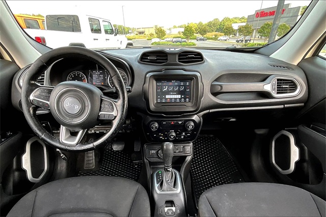 2020 Jeep Renegade Latitude photo 5
