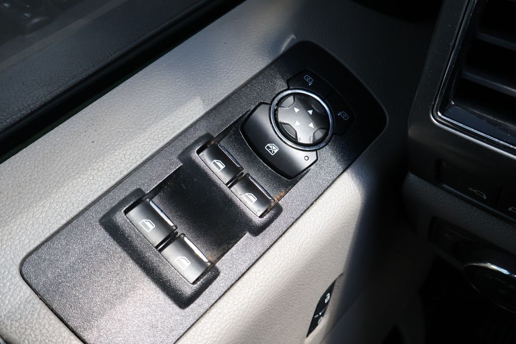 2018 Ford F-150 XLT photo 31
