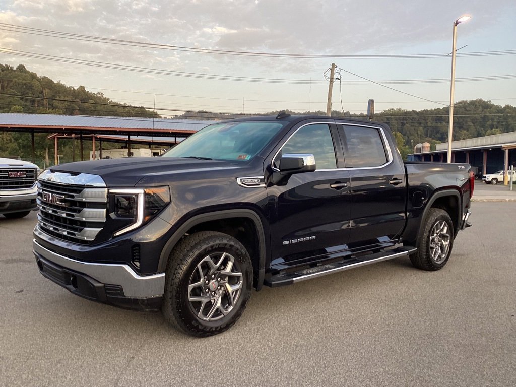 2026 GMC Sierra 1500 SLE's photo
