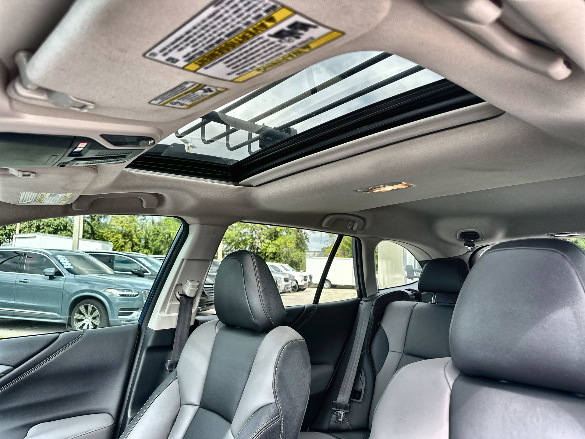 2022 Subaru Outback Onyx Edition XT photo 17