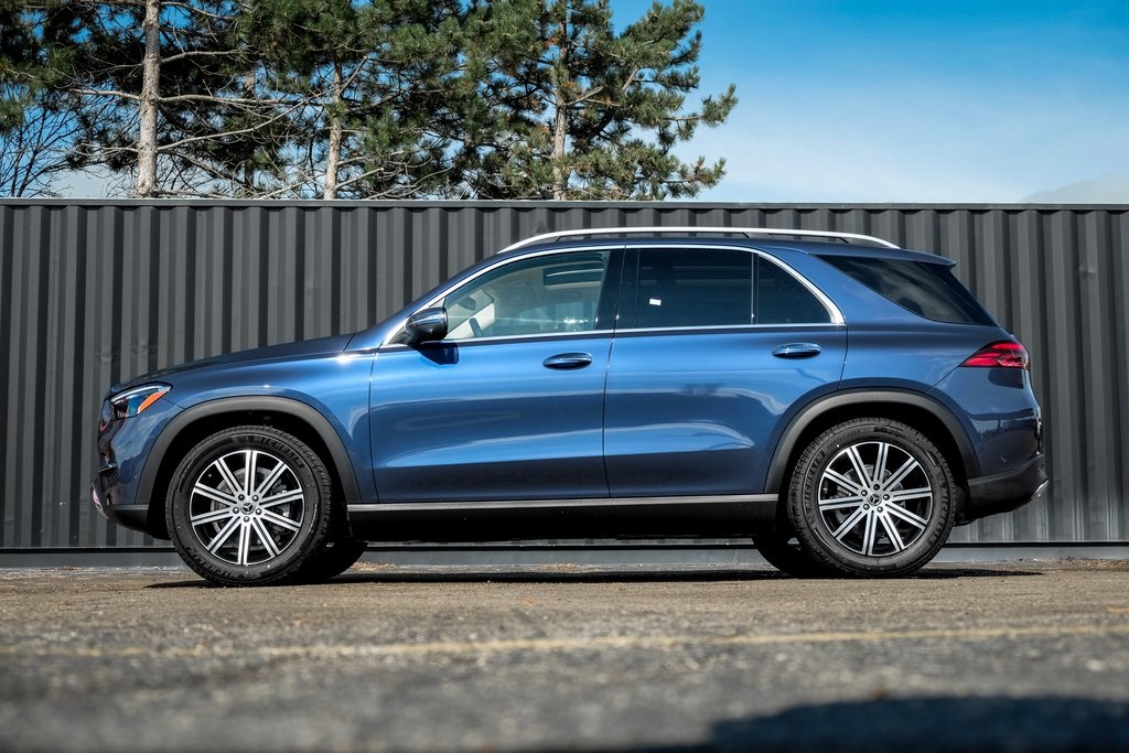 2026 Mercedes Benz GLE 350 4MATIC photo 3