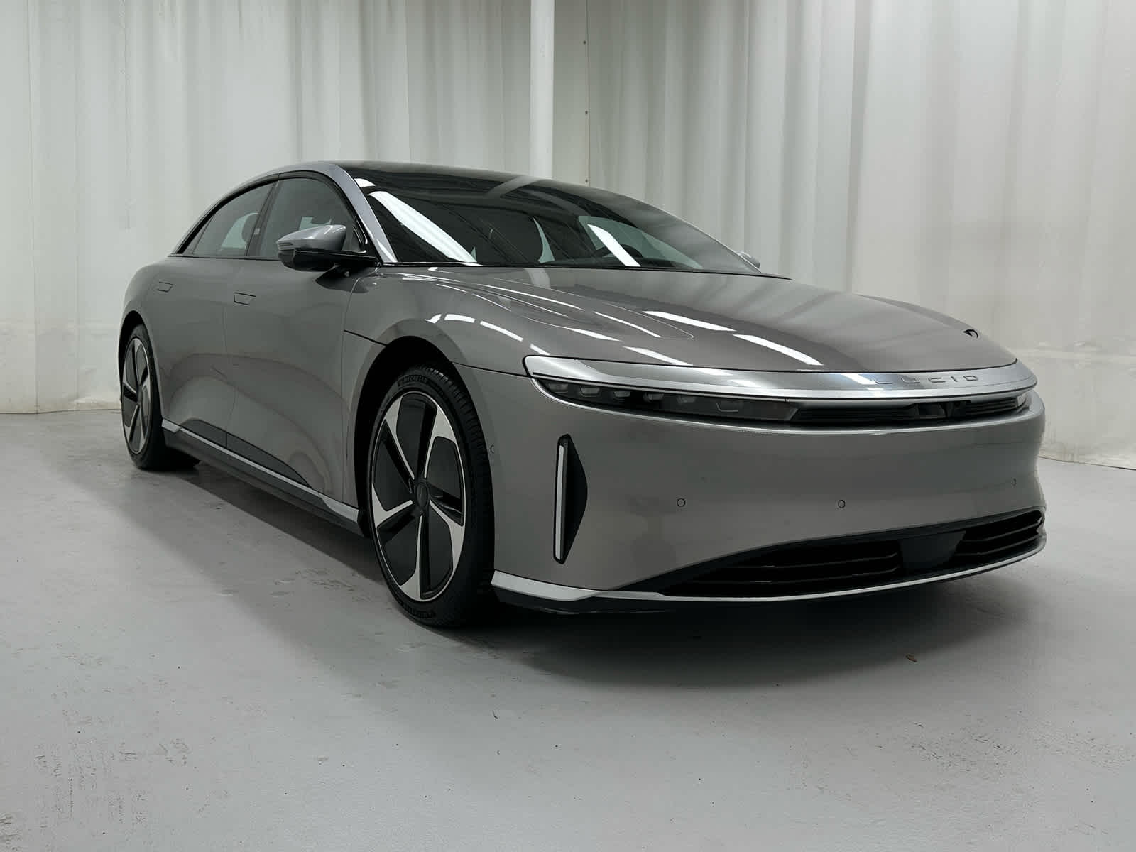 2023 Lucid Air Grand Touring's photo