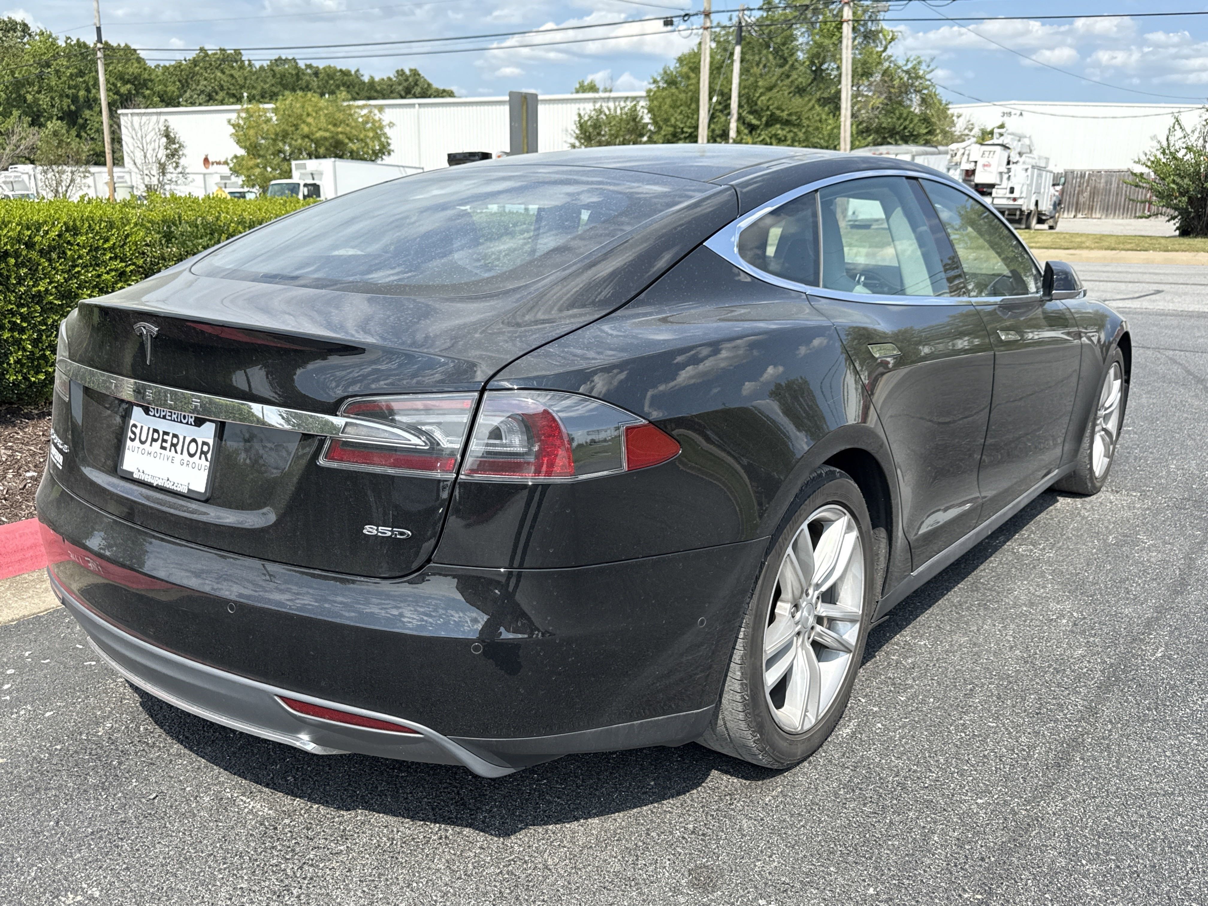Used 2015 Tesla Model S 85D with VIN 5YJSA4H29FFP78746 for sale in Bentonville, AR