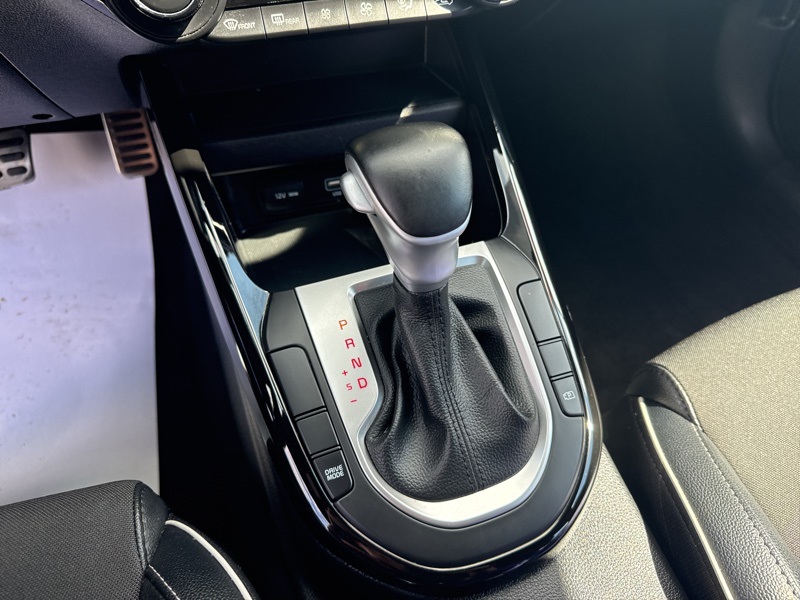 2023 Kia Forte GT-Line photo 33