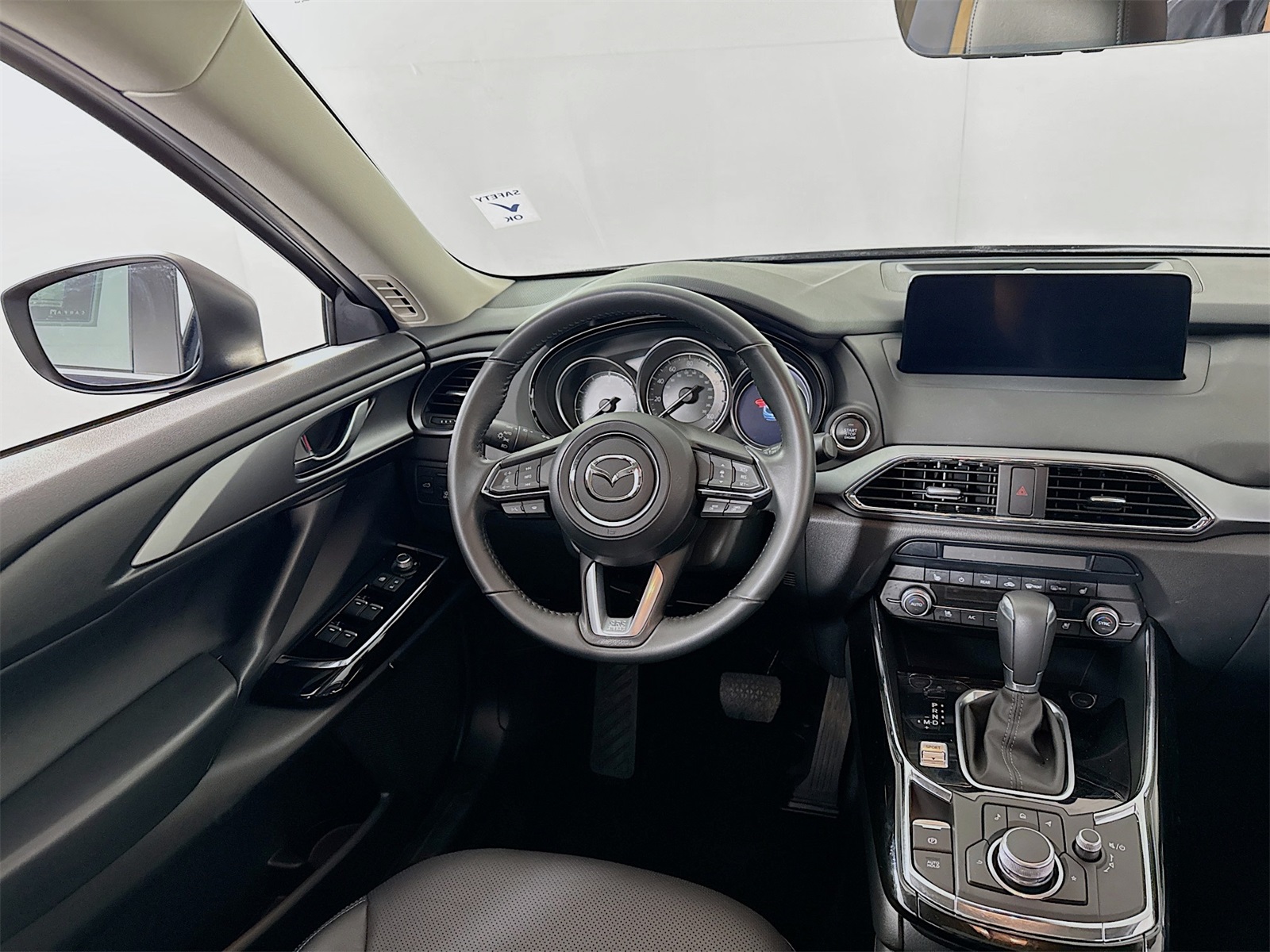 2023 Mazda CX-9 Touring photo 16